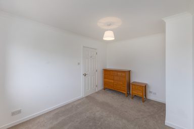 Claremont photo 20