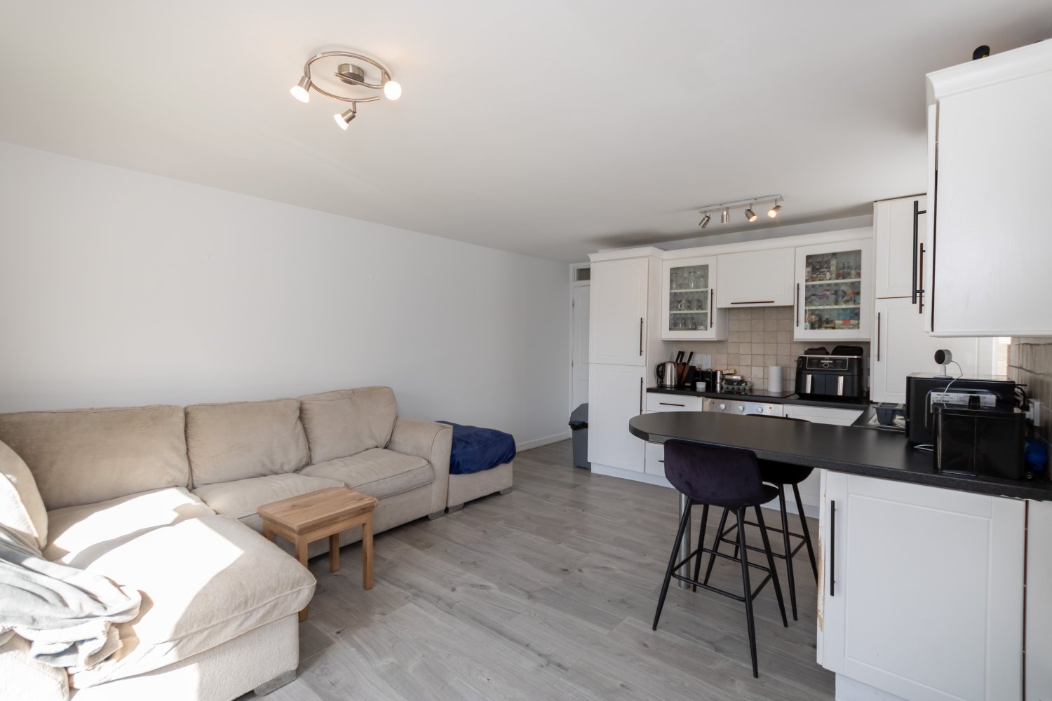 Flat 2, Maitland photo 2