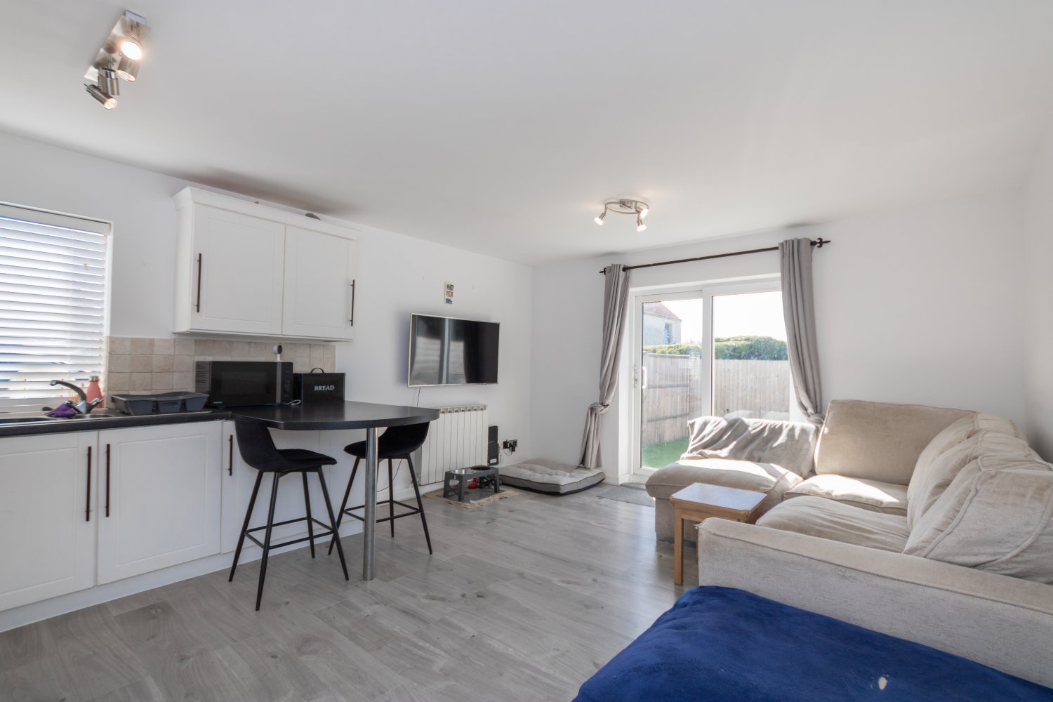 Flat 2, Maitland photo 1