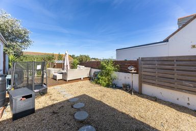Pineapple Cottage photo 11