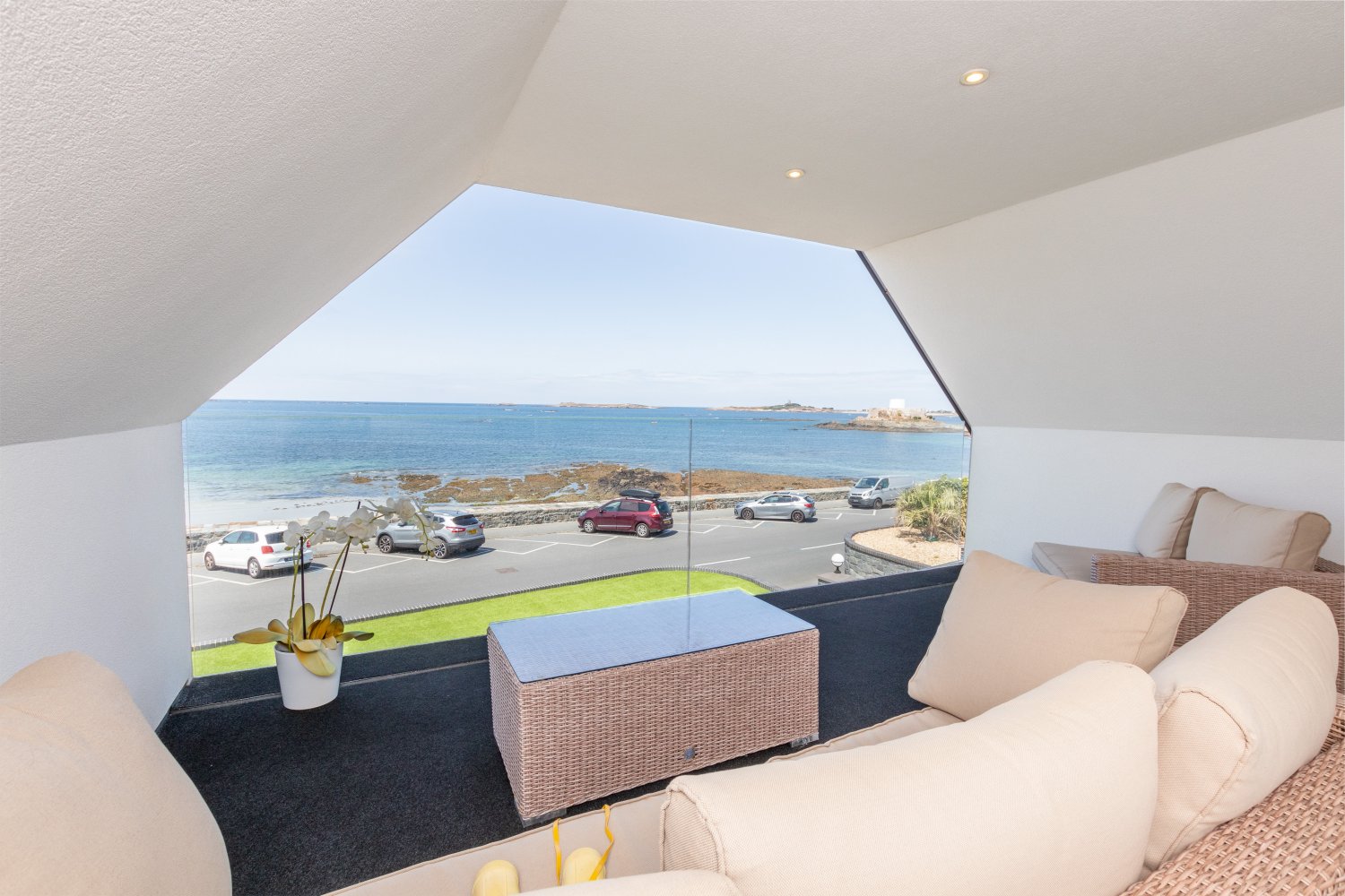 Ocean View photo 19