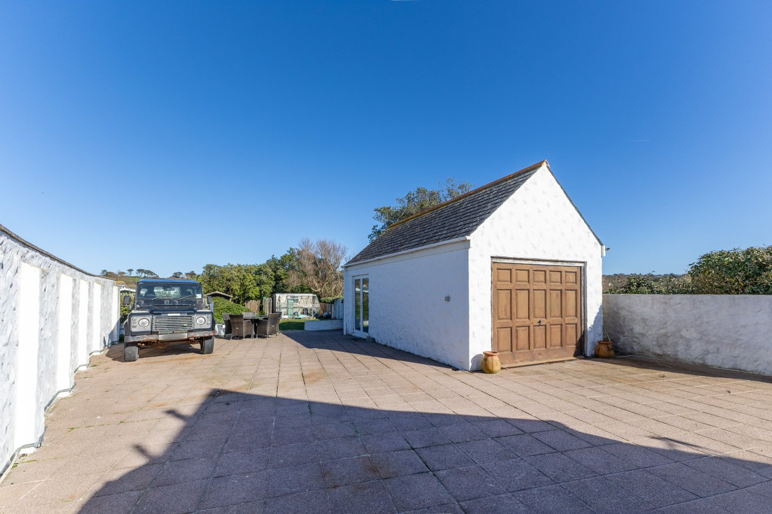 Rockview photo 20