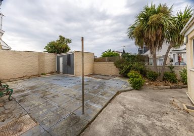 Sunnycroft photo 14