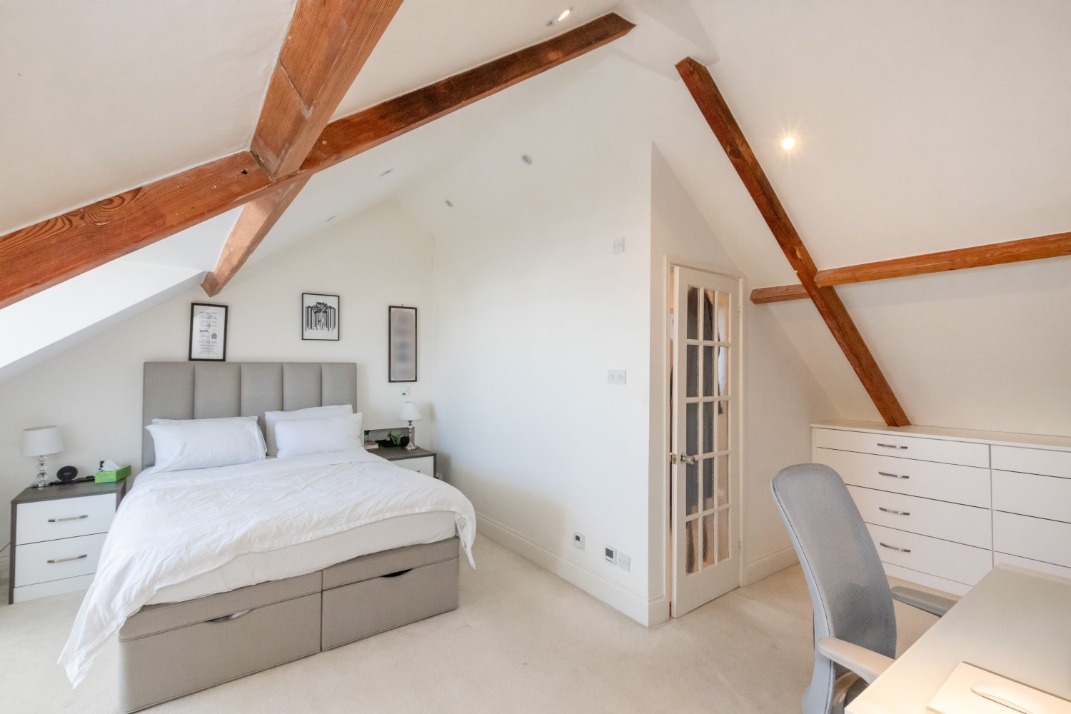 2 Clifton Terrace photo 18