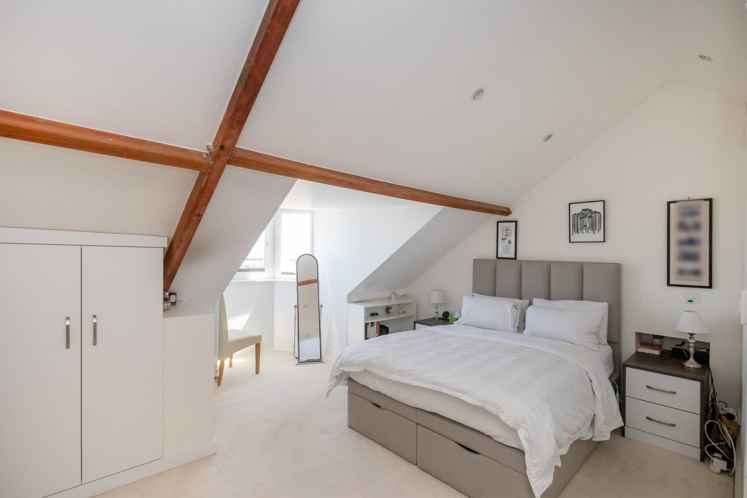 2 Clifton Terrace photo 17