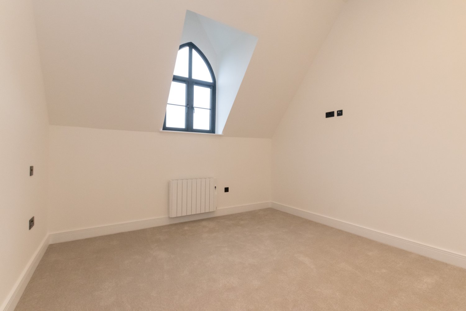 Apartment 13  Ebenezer Church photo 9