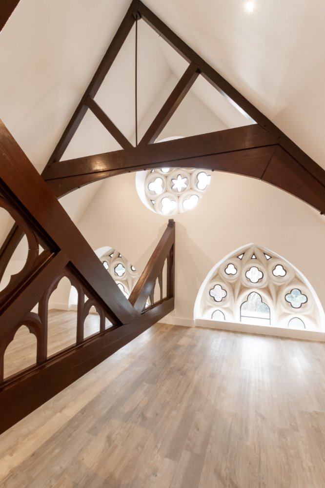 Apartment 9  Ebenezer Church photo 4