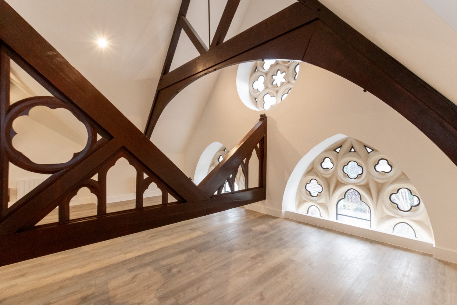 Apartment 9  Ebenezer Church photo 3