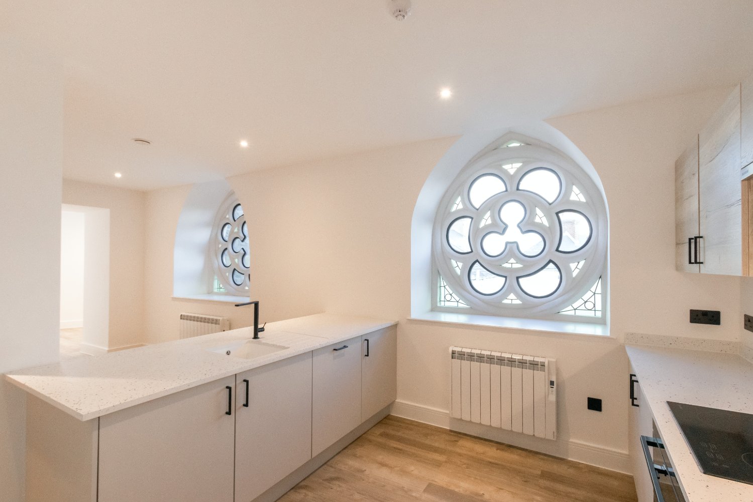 Apartment 12  Ebenezer Church photo 5