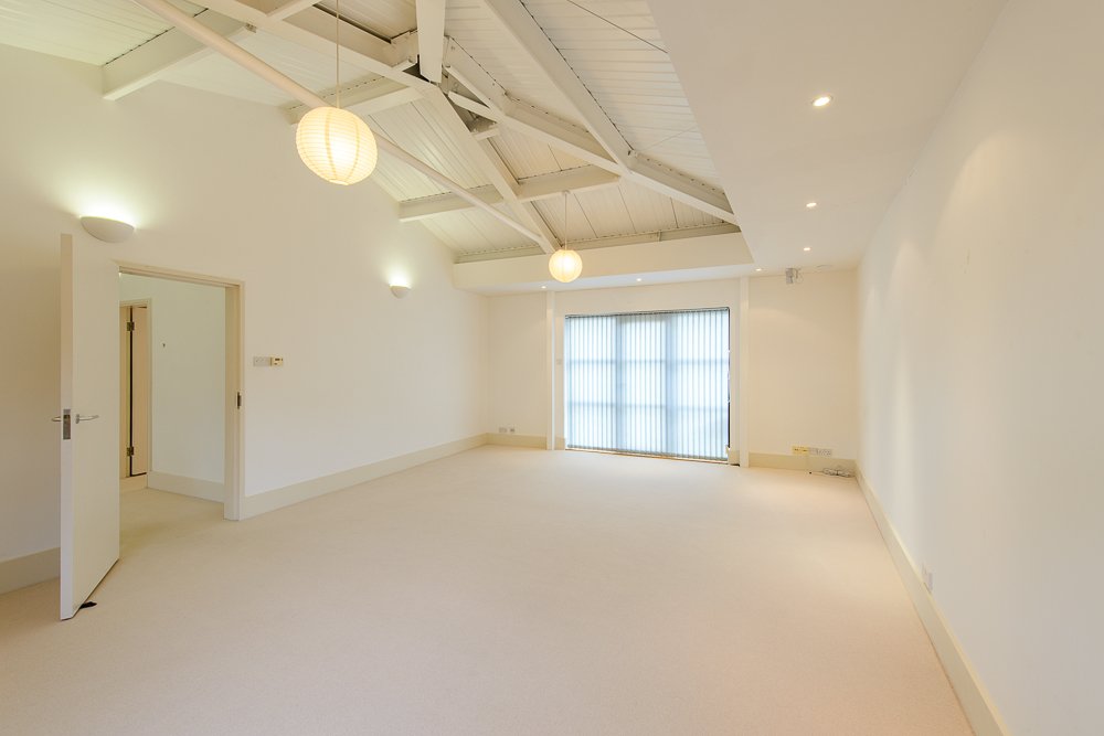 11 Candie Apartments photo 3