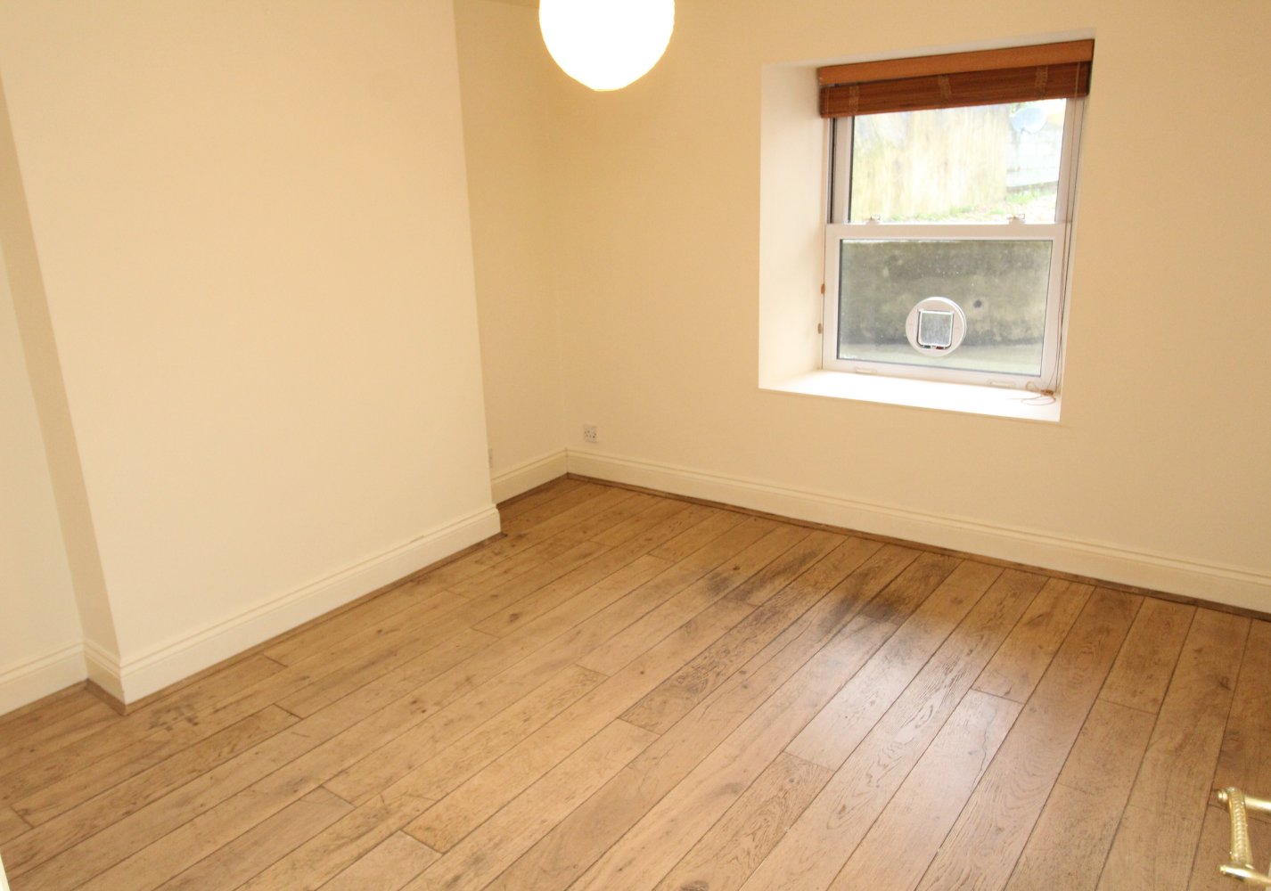 Flat 1, 15 Allez Street photo 2