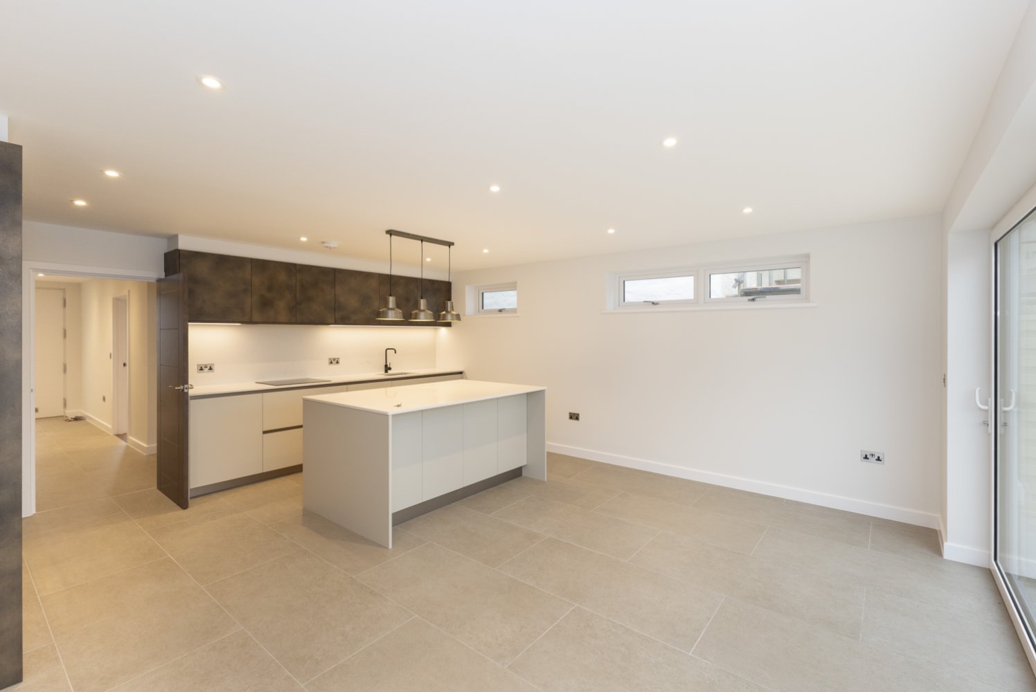 2 Cobo Sands photo 10