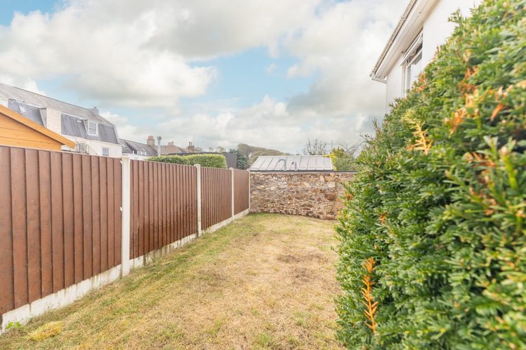 Hillside - photo 10 of 11