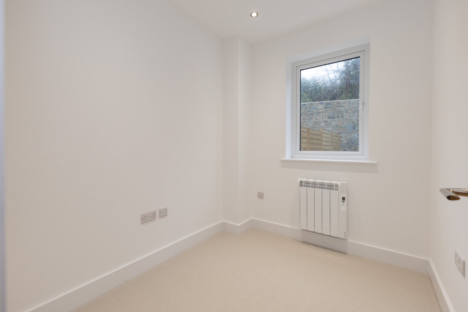 No.7 Allanson Court photo 14