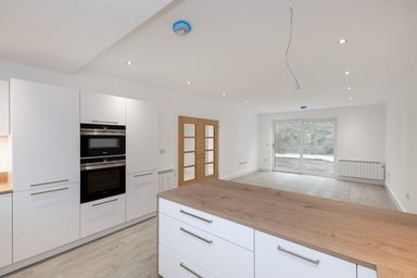 No.7 Allanson Court photo 3