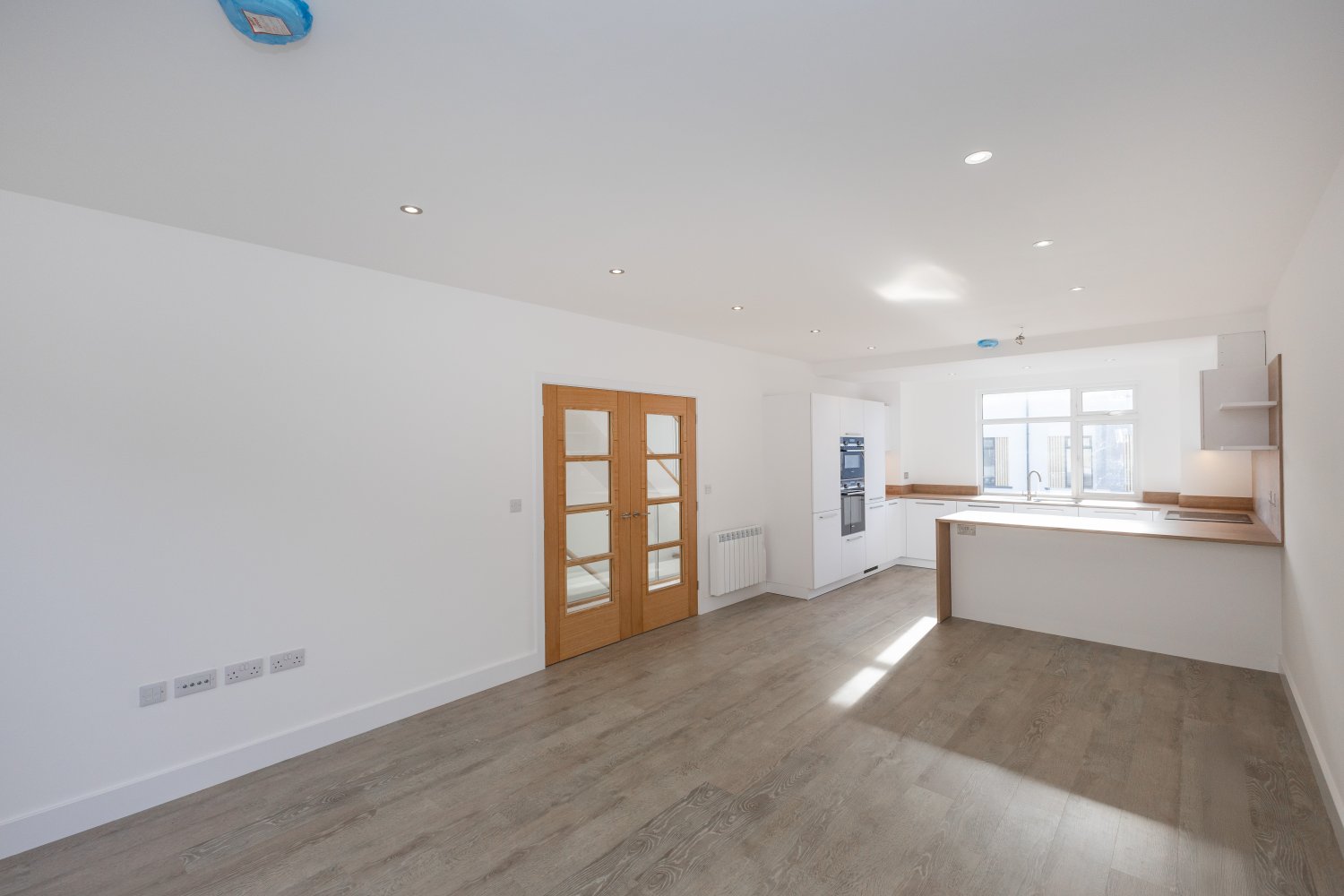 No. 6 Allanson Court photo 4