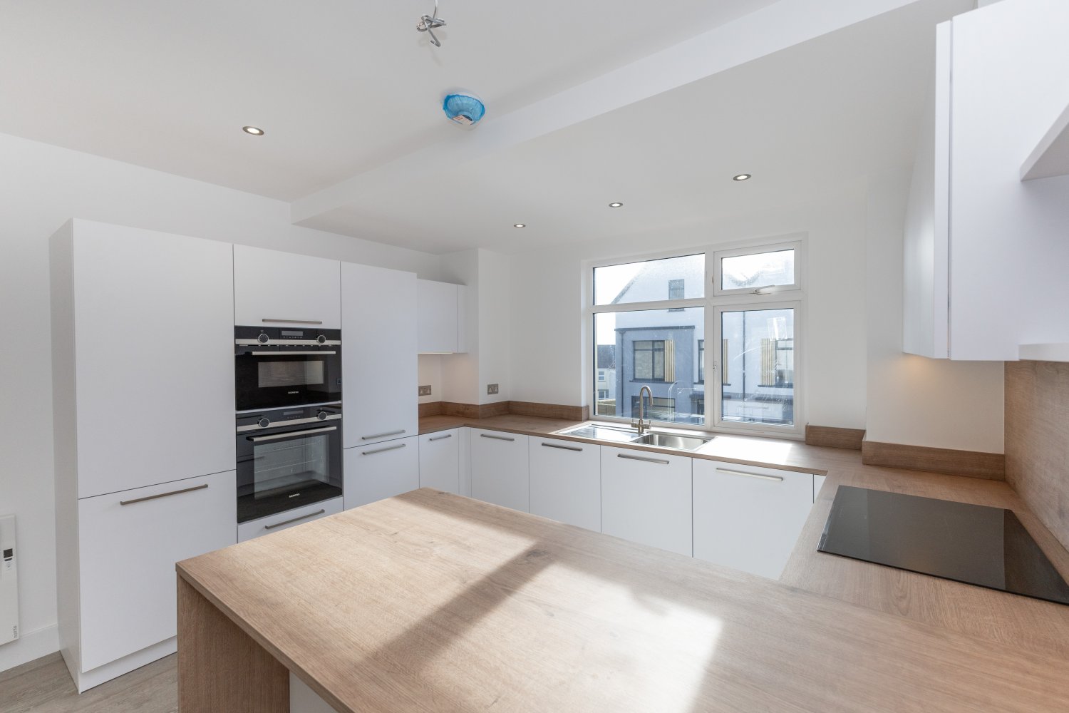No. 10 Allanson Court photo 4