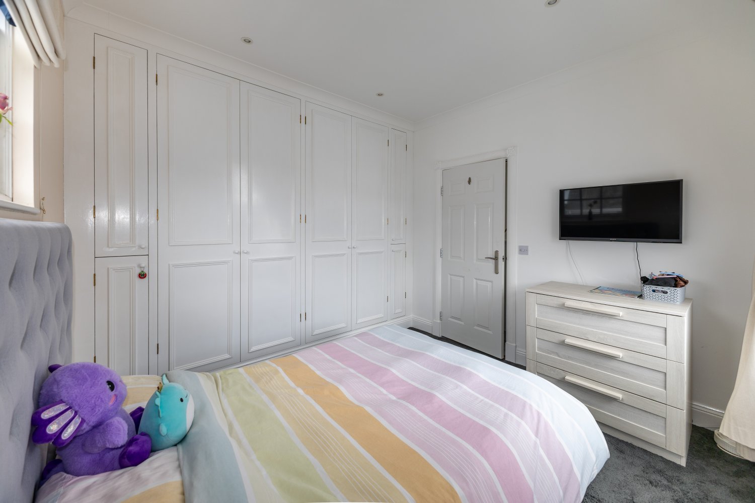 Newington House photo 14