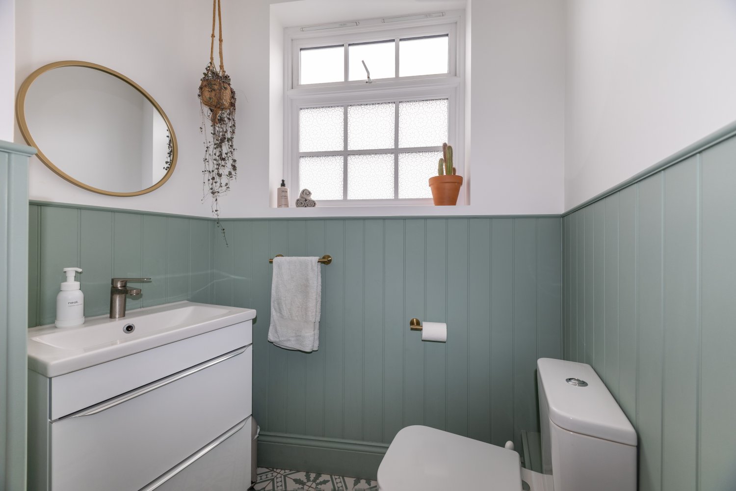 Newington House photo 8
