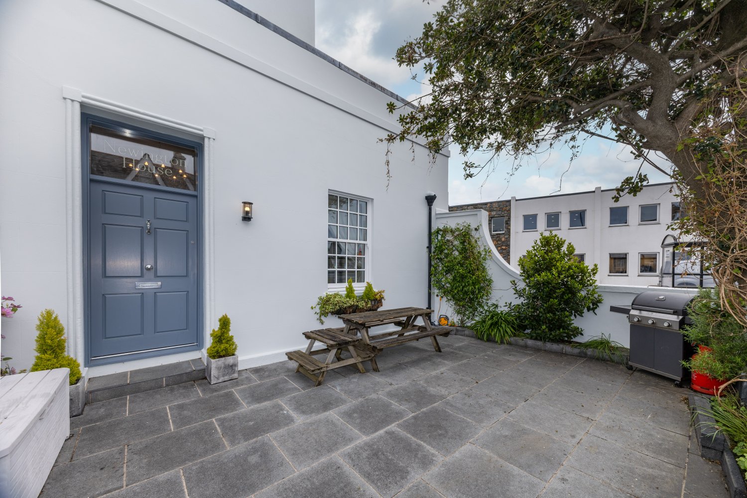 Newington House photo 1