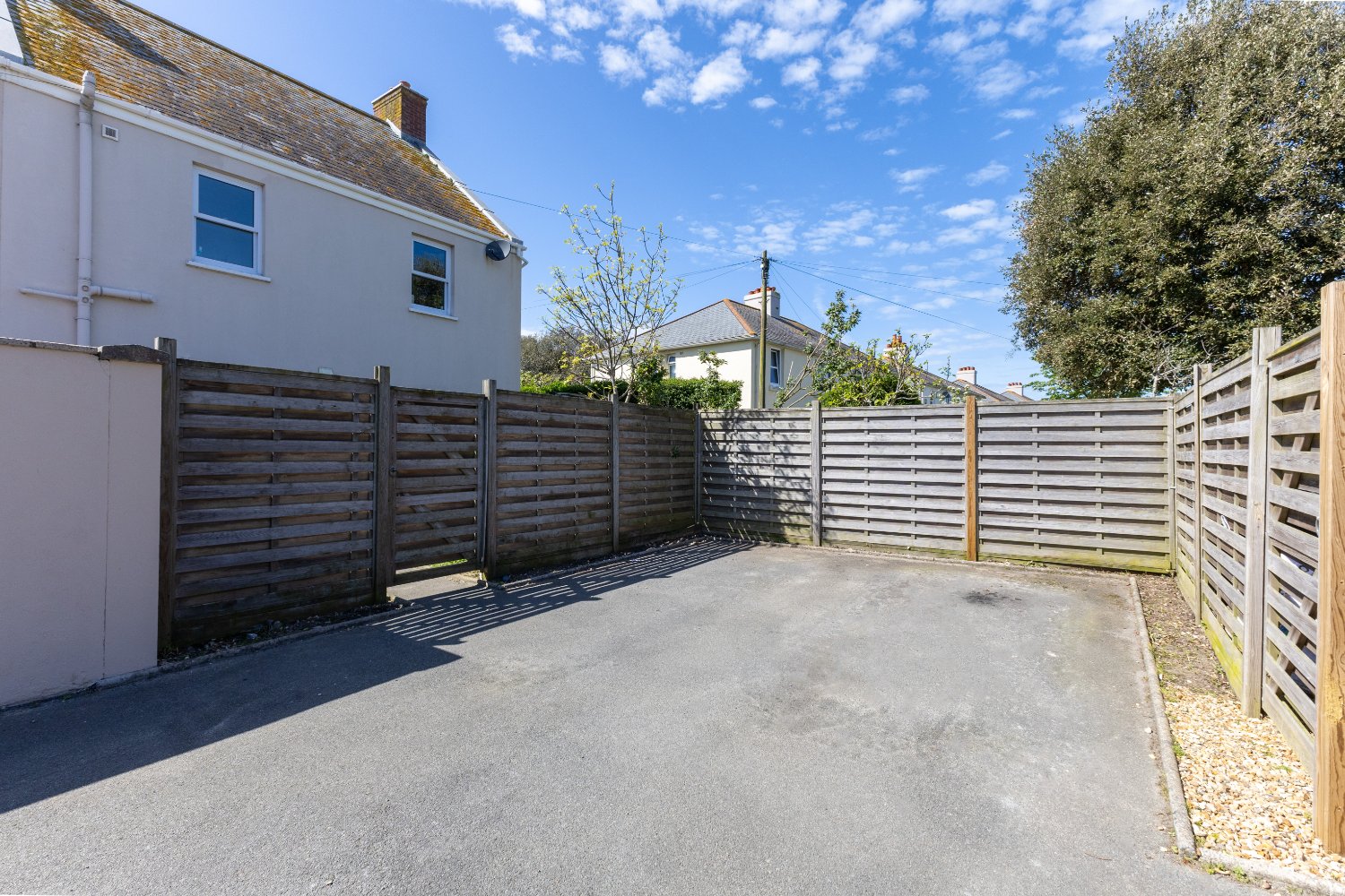 Winterbourne photo 18