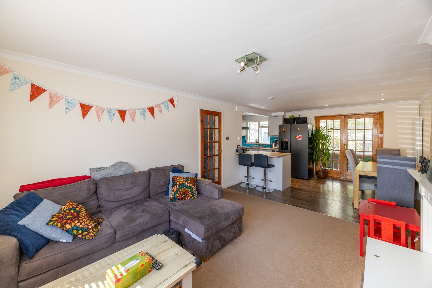 7 Saumarez Clos photo 2