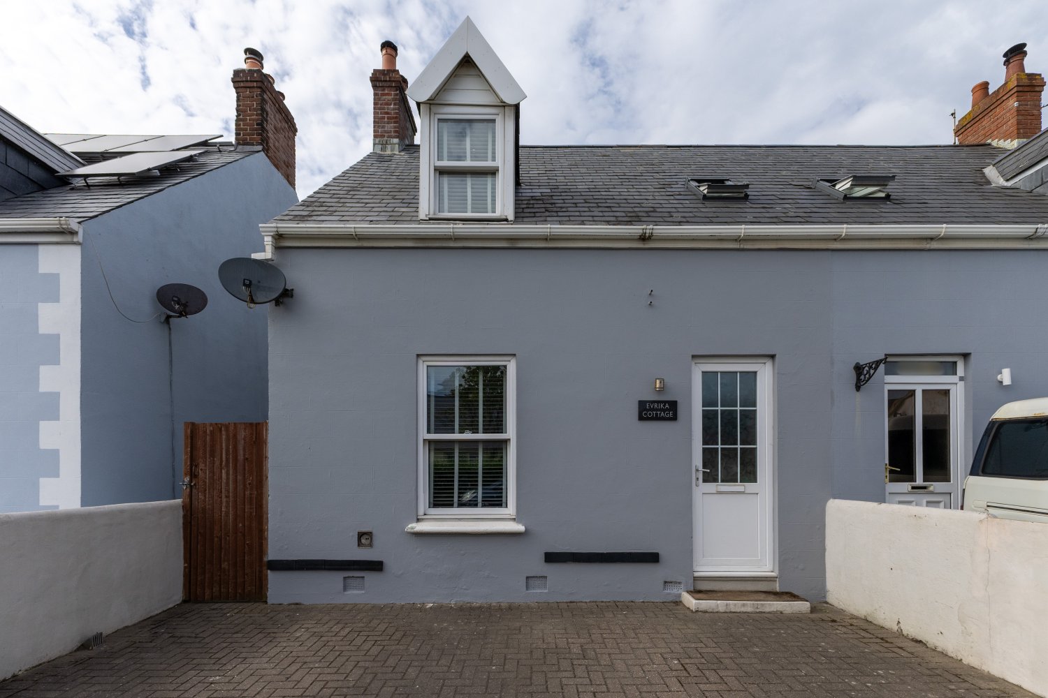 Evrika Cottage photo 1