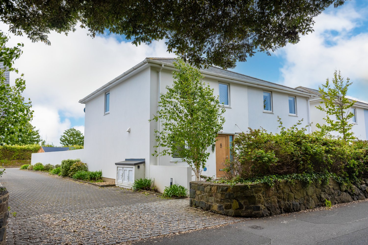 4, Brooklands