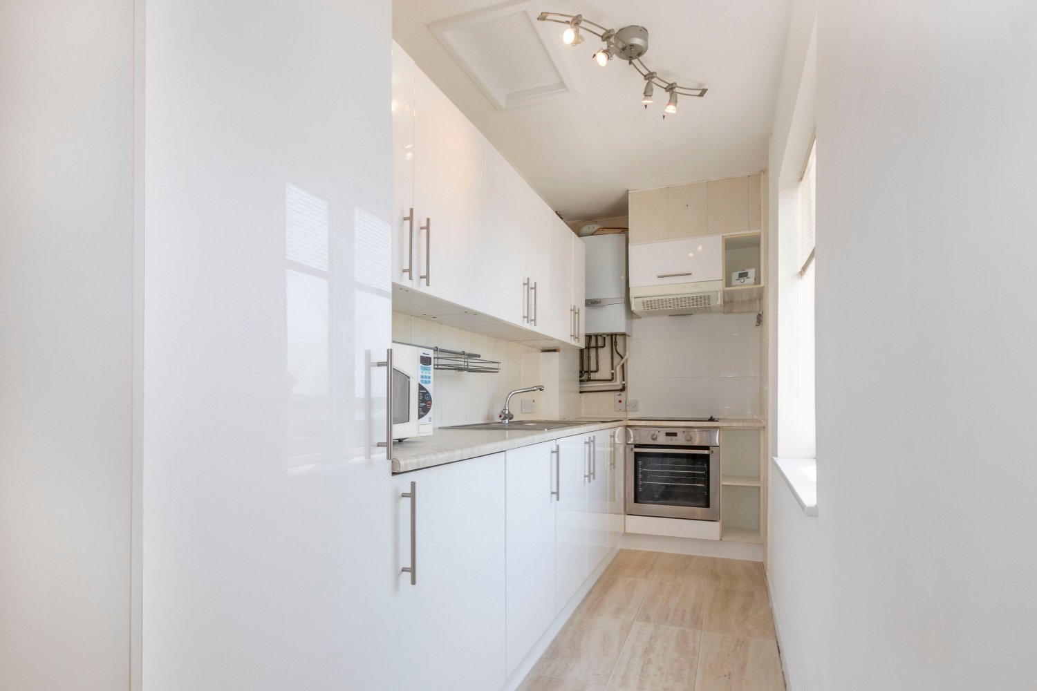 La Rousse Apartments photo 12