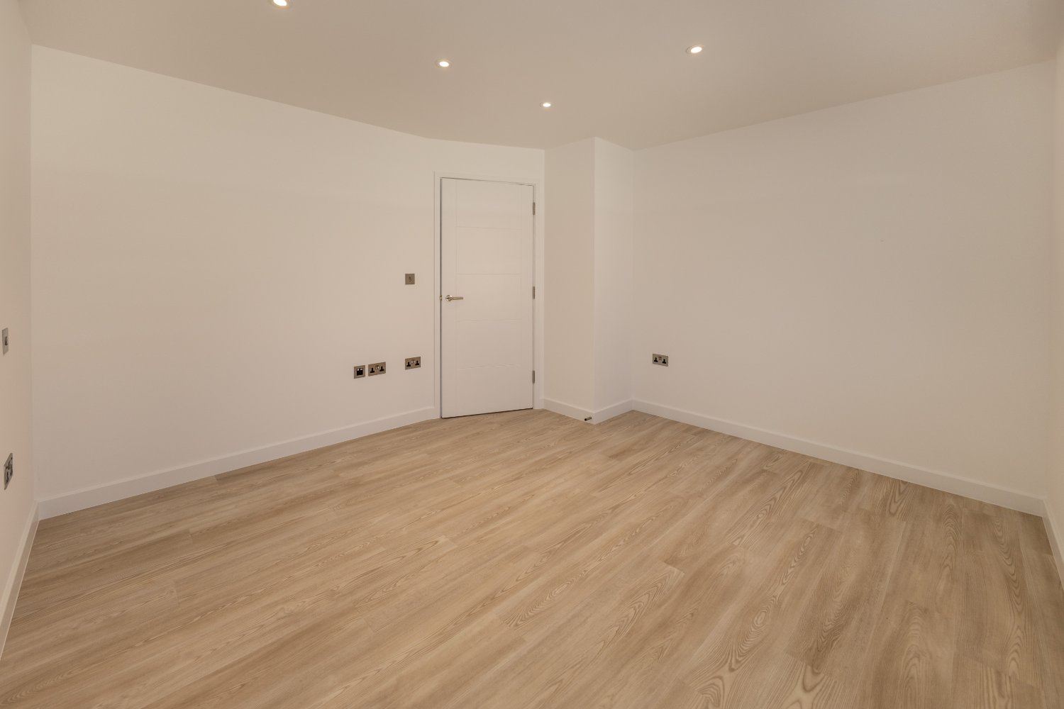 2 Mount Hermon Apartments photo 8