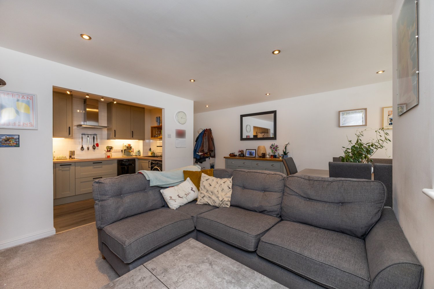 Apartment 73, La Charroterie Mills