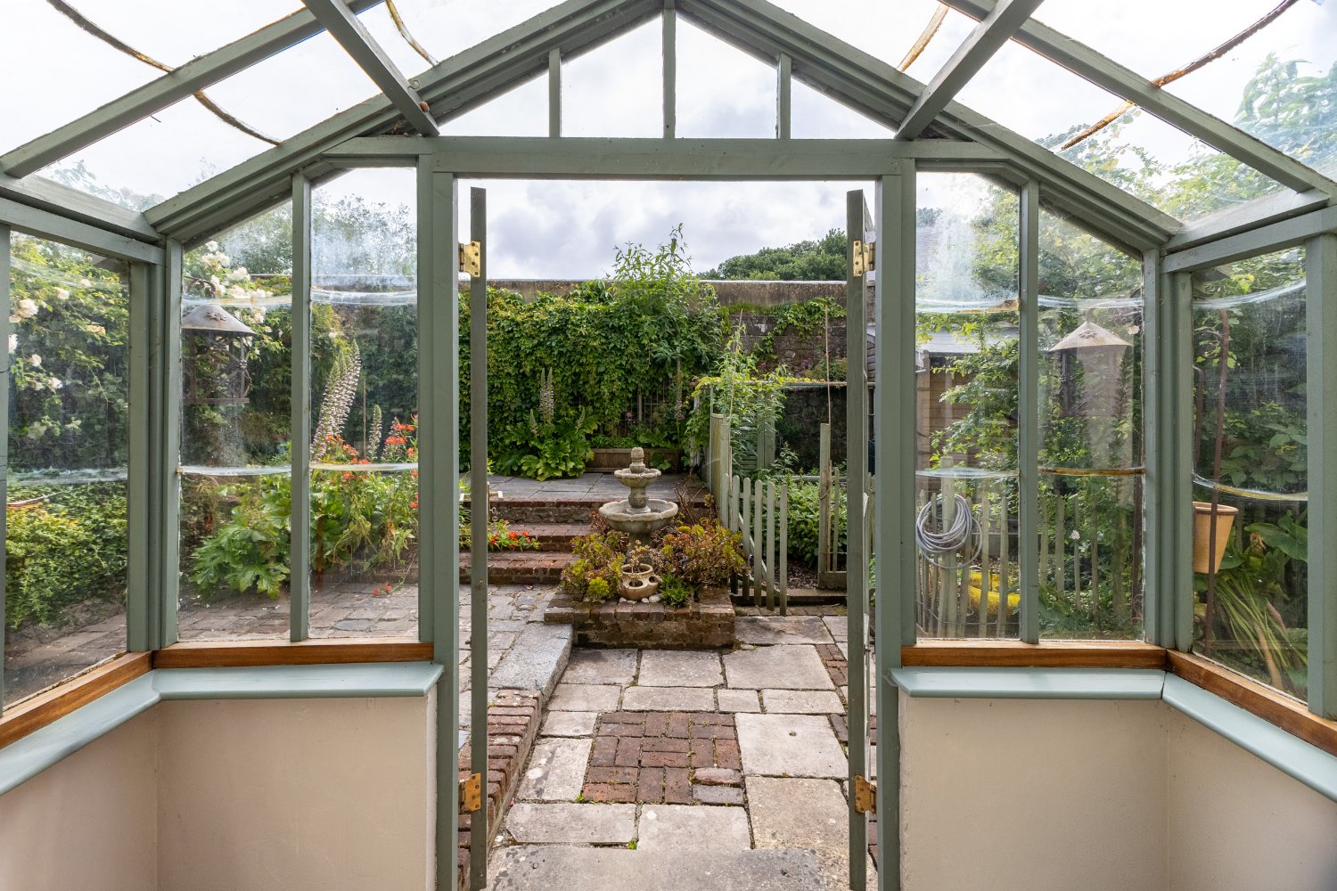 Lauder House photo 31