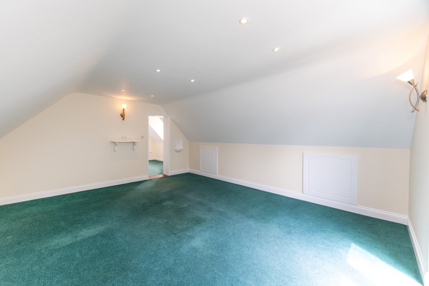 Top Floor Apartment Bevlyn photo 11