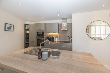 Apartment 1, Clifton Heights photo 6