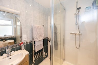 2 Tropicana Bungalows photo 7