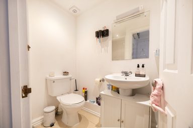 Flat 3, 3 College Terrace photo 6