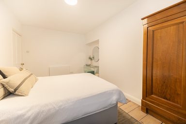 4 St. Johns Terrace photo 9