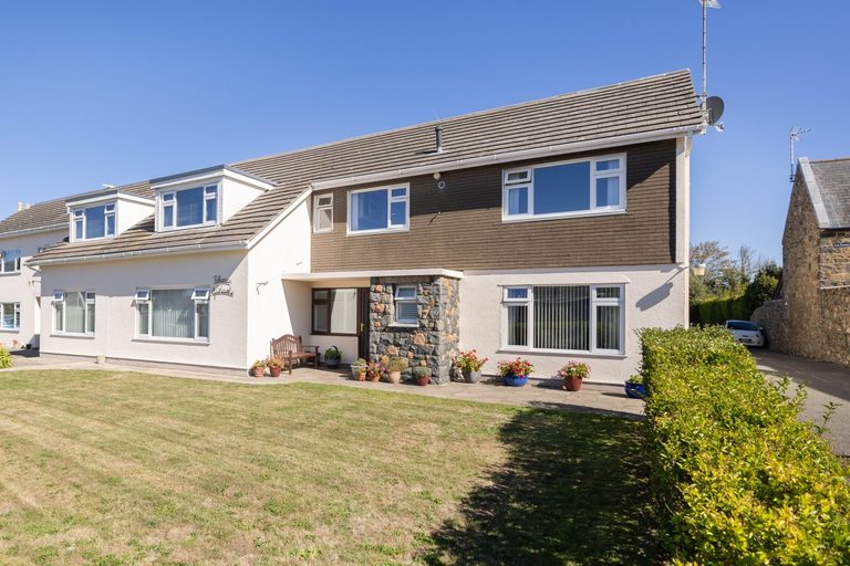 Flat 10 Tokoroa Apartments