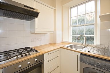 Flat 2, 3 College Terrace photo 5
