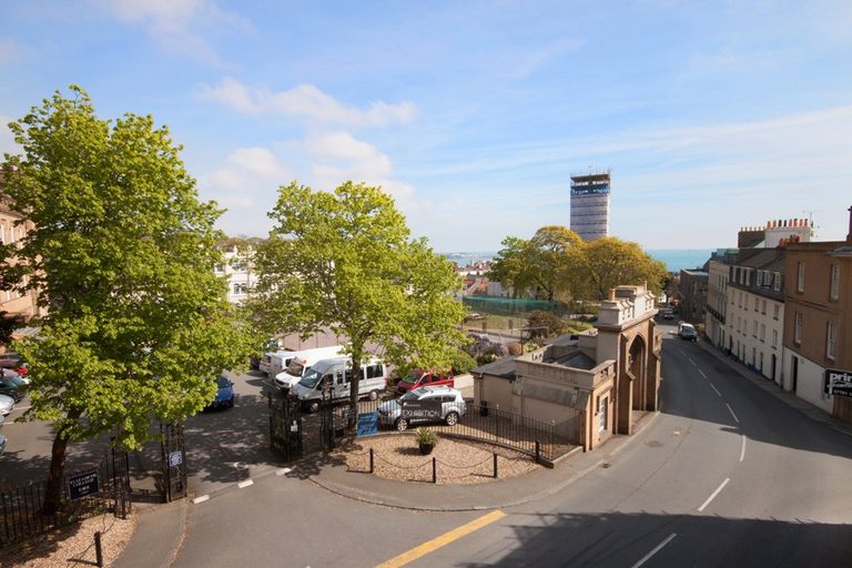 Flat 2, 3 College Terrace photo 1