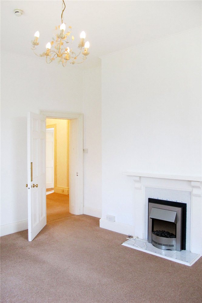Middle Flat photo 5