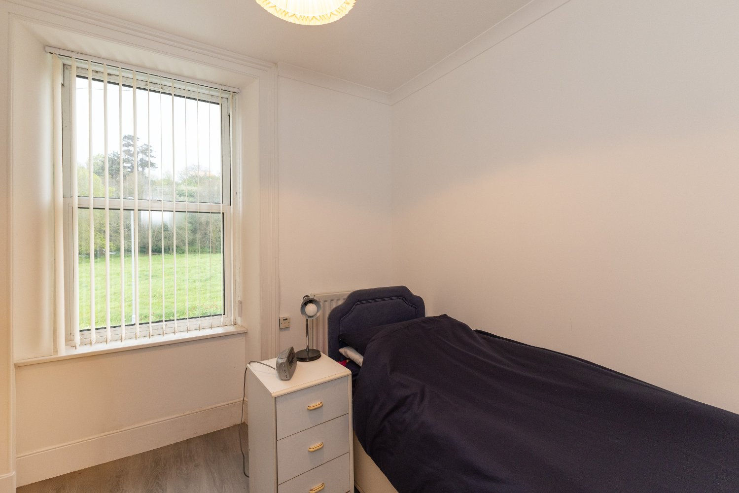 2 Hazeldene photo 15