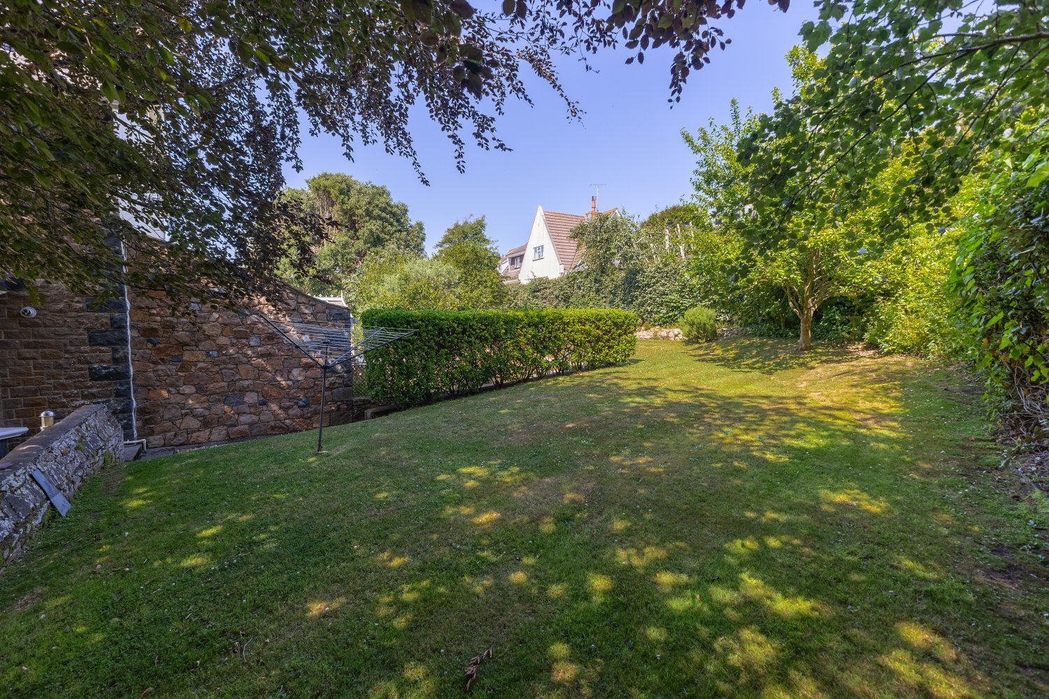 9 Belvoir House photo 8