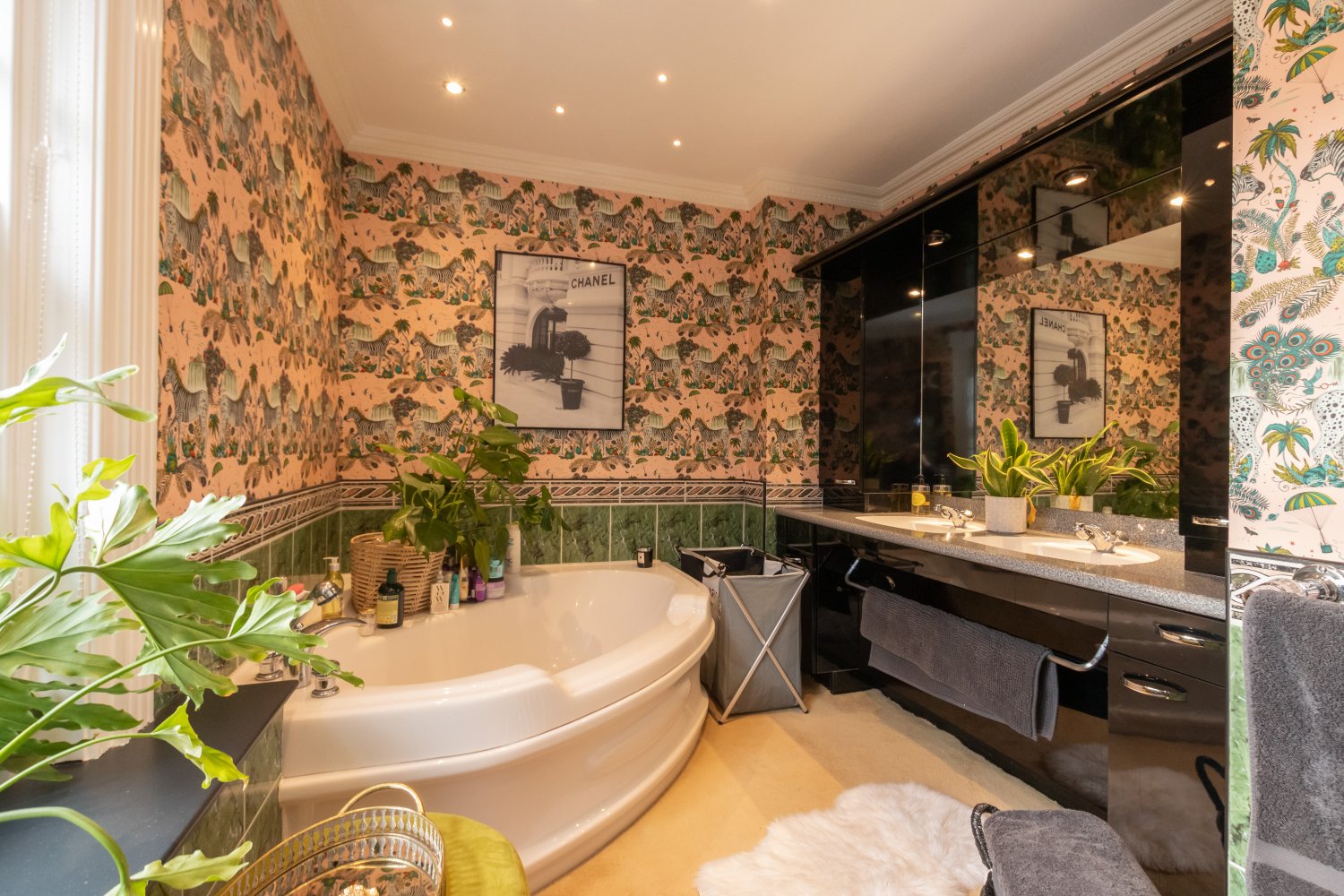 Vine House photo 25