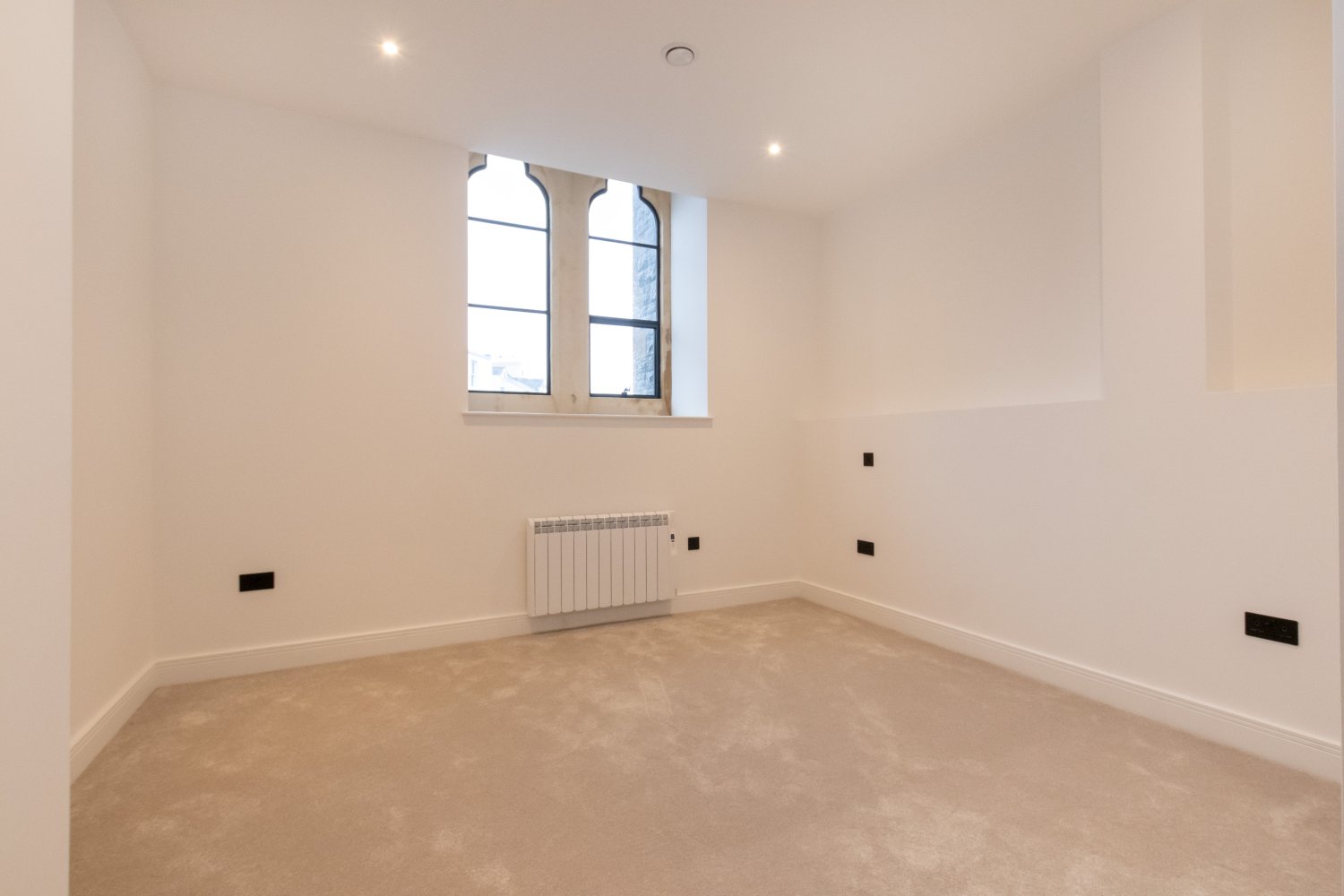 Apartment 6  Ebenezer Church photo 11