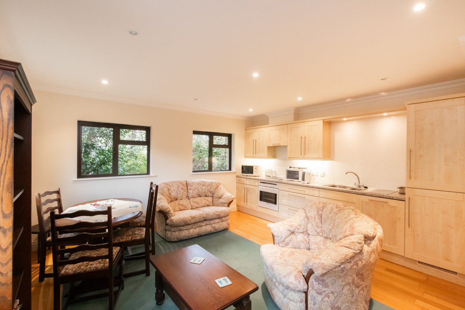 Montville House photo 56