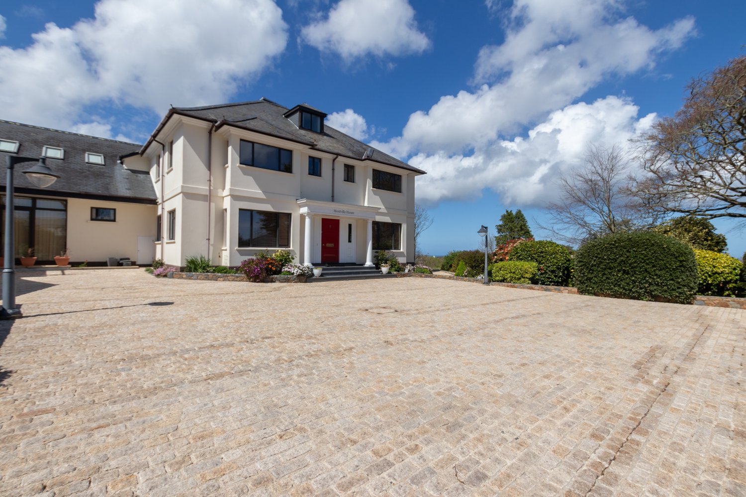 Montville House photo 61