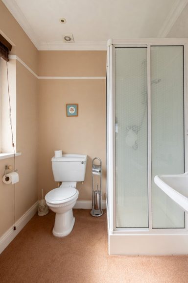 Montville House photo 34