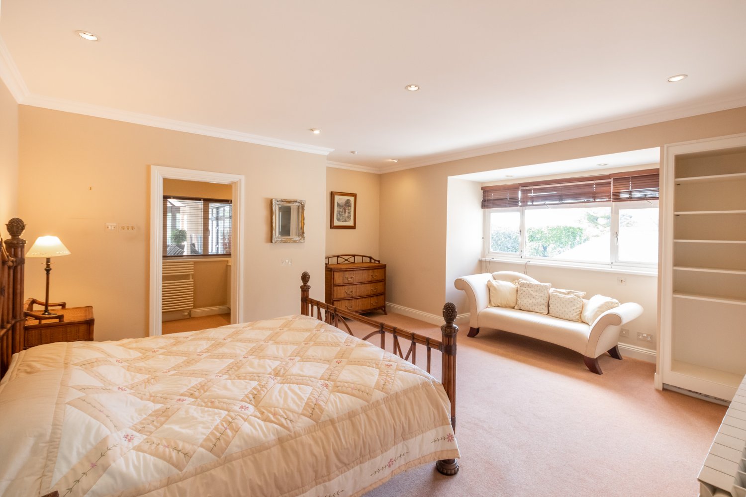 Montville House photo 42