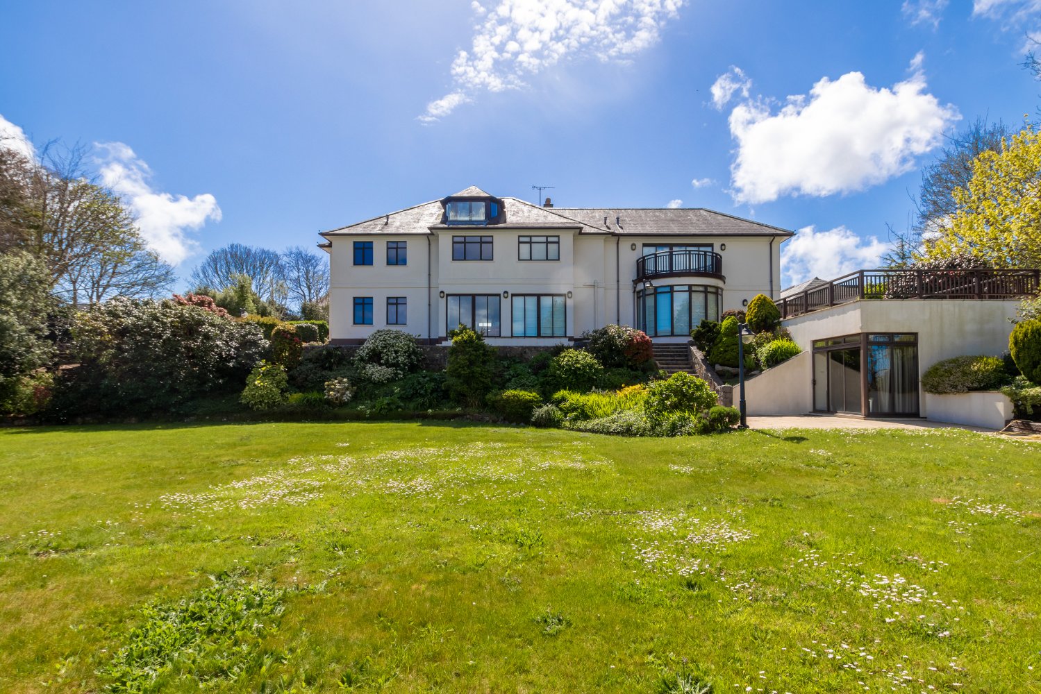 Montville House photo 84